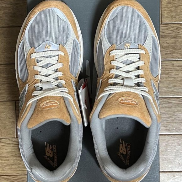 New Balance M2002RhM Core Color Pack Sweet Caramel 2002R Sneaker Men Us10 - Picture 8 of 8